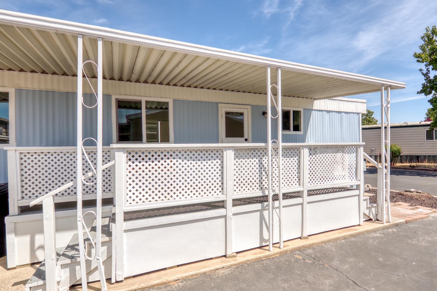 900 Old Stockton Rd #201, Oakdale, CA 95361