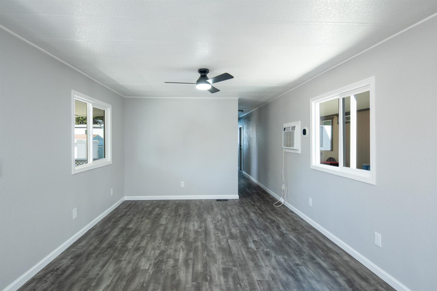900 Old Stockton Rd #201, Oakdale, CA 95361