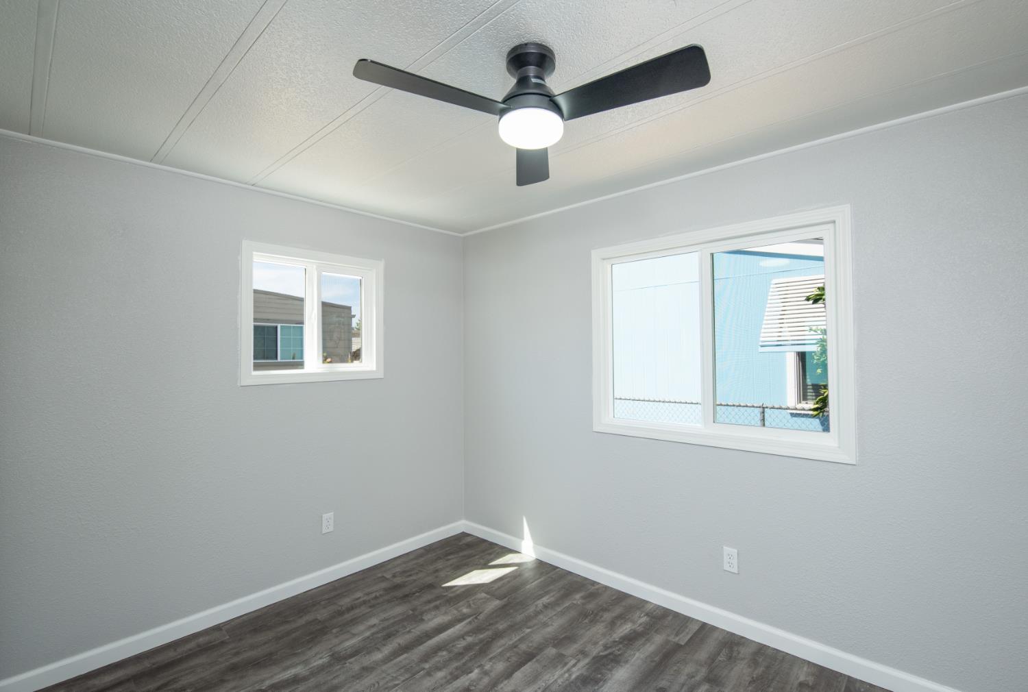 900 Old Stockton Rd #201, Oakdale, CA 95361