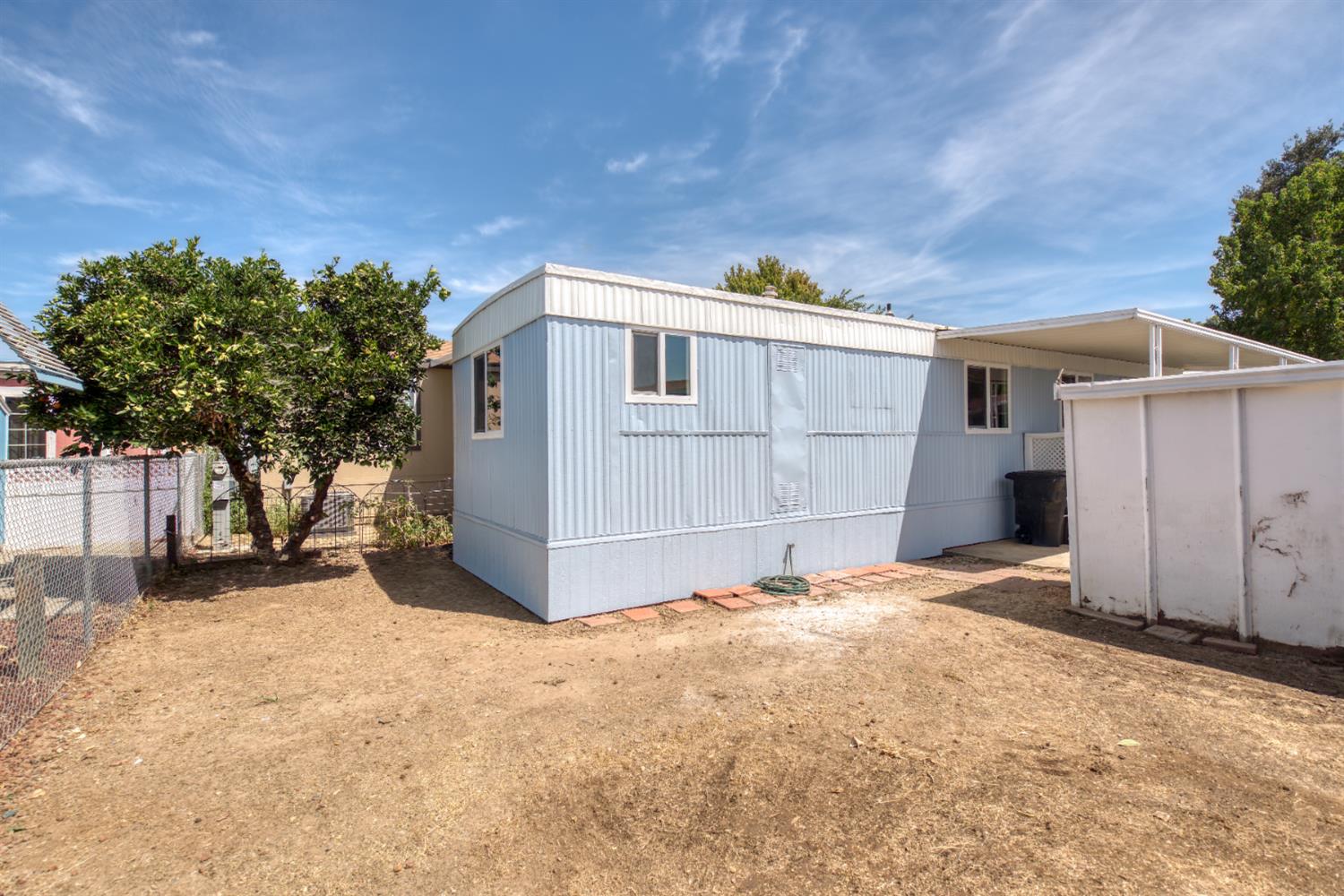 900 Old Stockton Rd #201, Oakdale, CA 95361