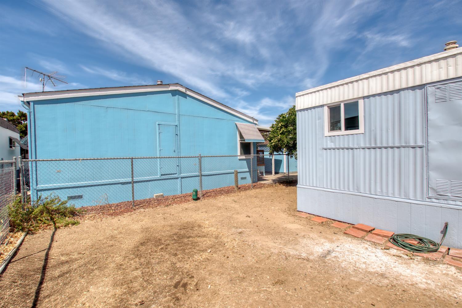 900 Old Stockton Rd #201, Oakdale, CA 95361