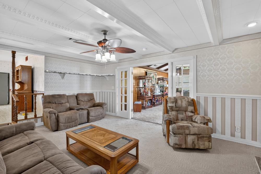 373 Concord Ct, Manteca, CA 95336