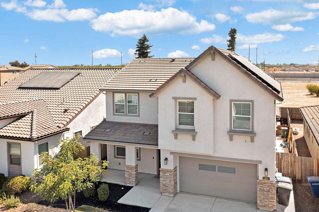 2104 Melody Ln, Modesto, CA 95355