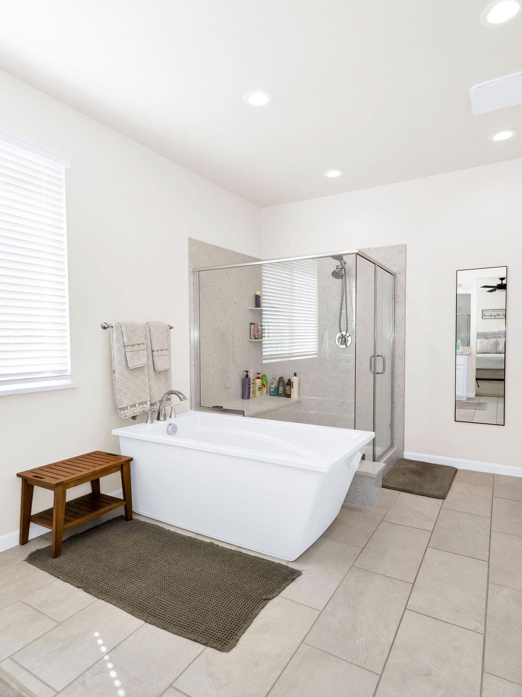 2104 Melody Ln, Modesto, CA 95355