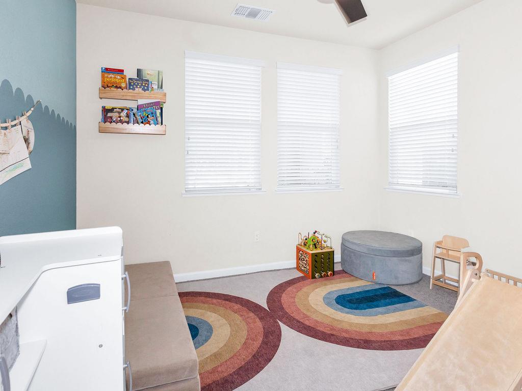 2104 Melody Ln, Modesto, CA 95355