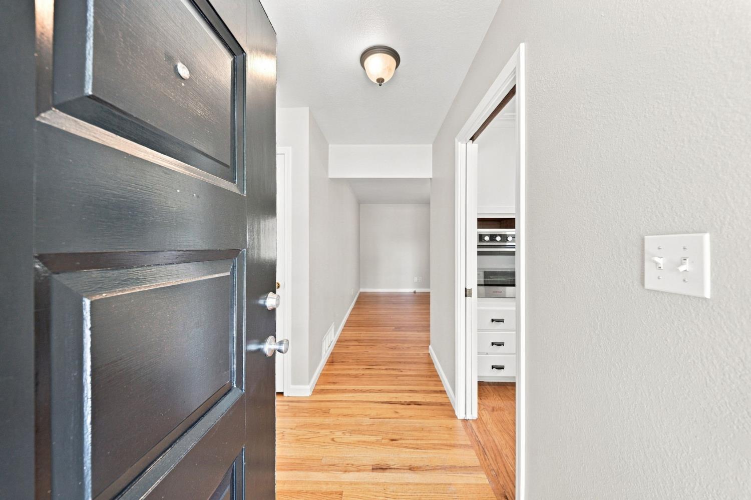 2800 Westchester Ln, Modesto, CA 95350
