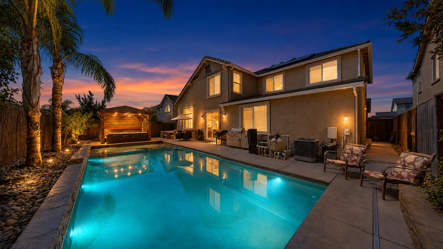 206 River Pointe Dr, Waterford, CA 95386