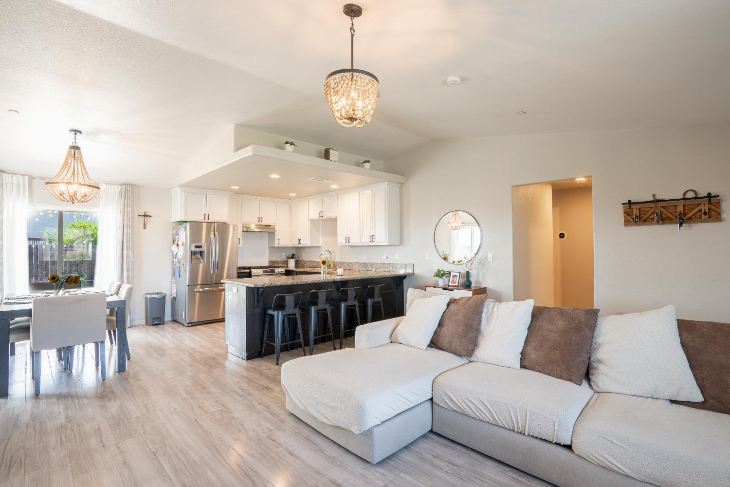 2172 Tatum Ave, Dos Palos, CA 93620