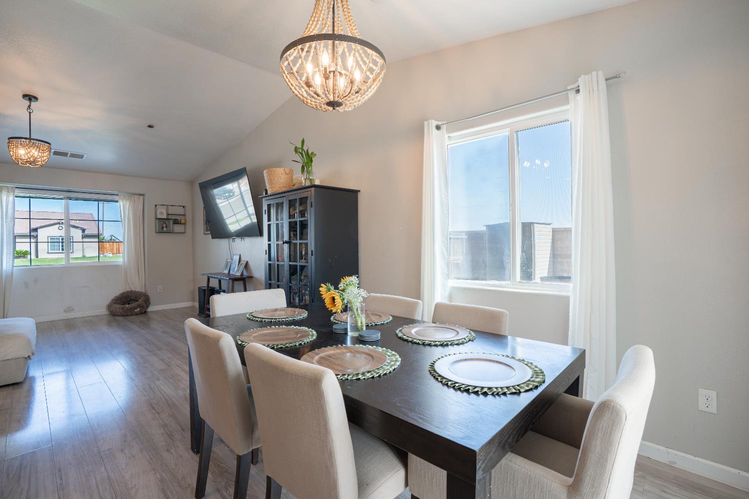 2172 Tatum Ave, Dos Palos, CA 93620