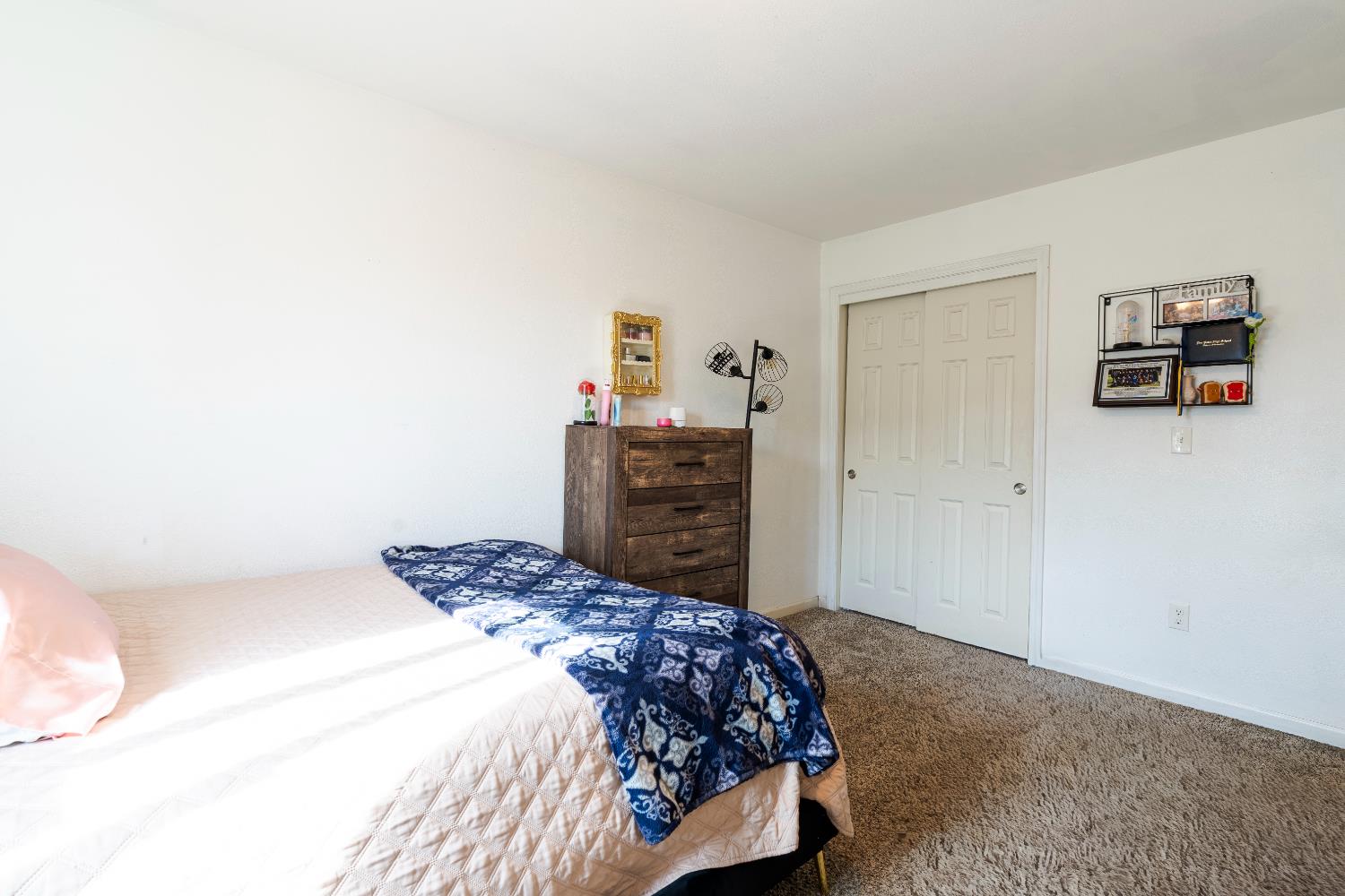 2172 Tatum Ave, Dos Palos, CA 93620