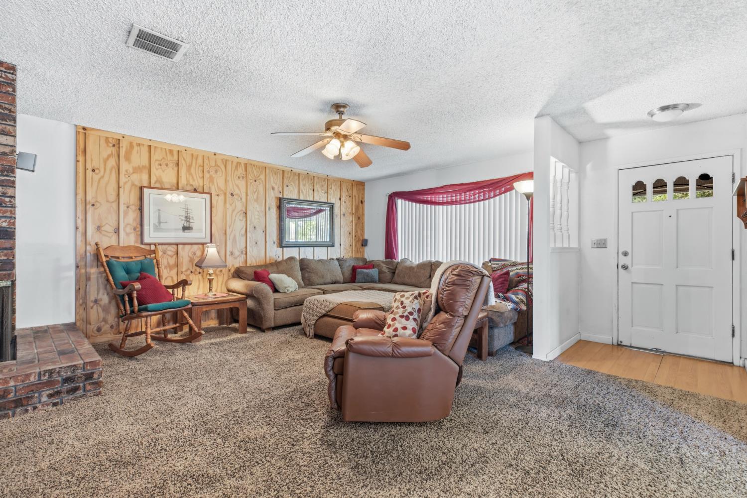 2016 Shushan Dr, Ceres, CA 95307