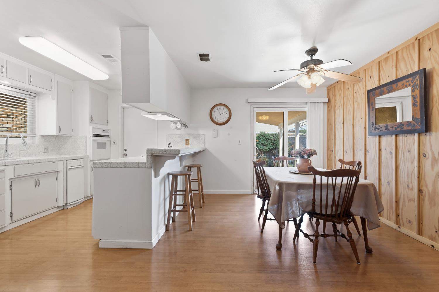 2016 Shushan Dr, Ceres, CA 95307