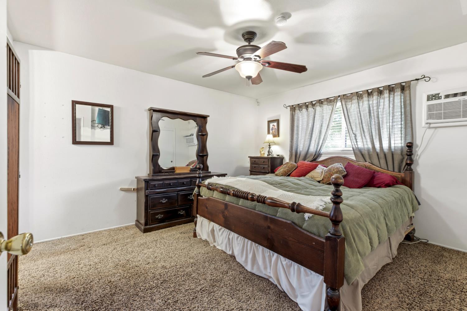 2016 Shushan Dr, Ceres, CA 95307