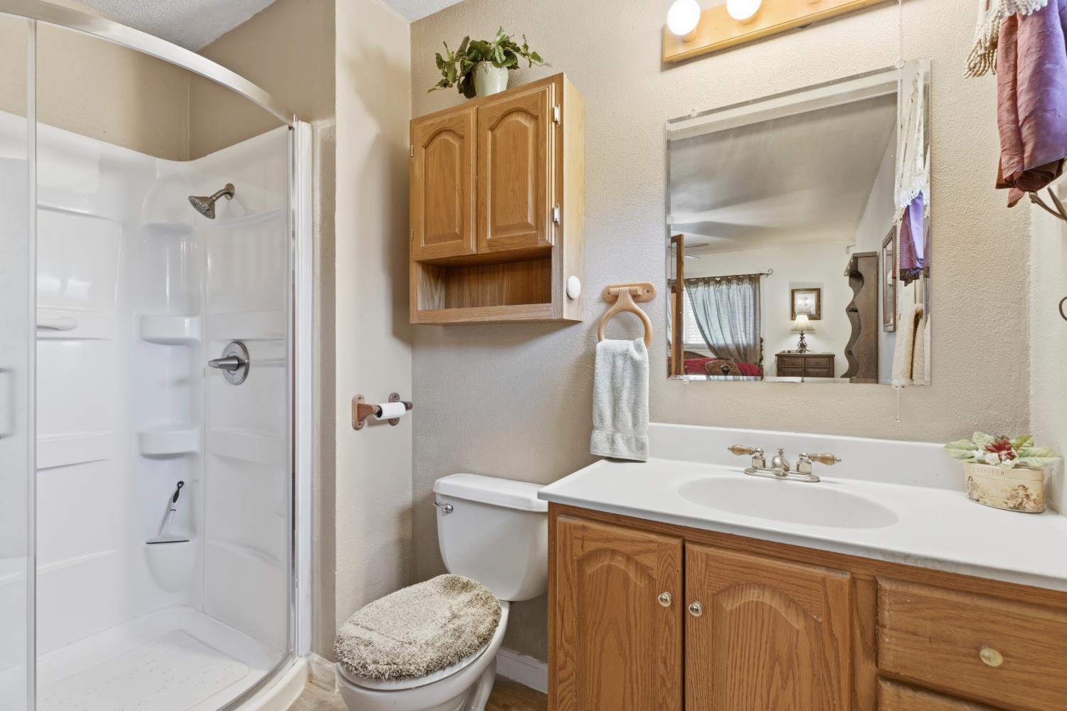 2016 Shushan Dr, Ceres, CA 95307
