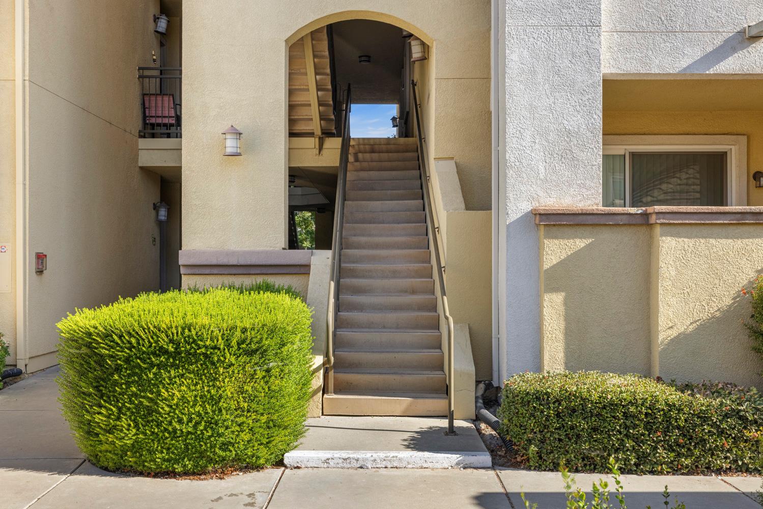 1360 Shady Ln #333, Turlock, CA 95382