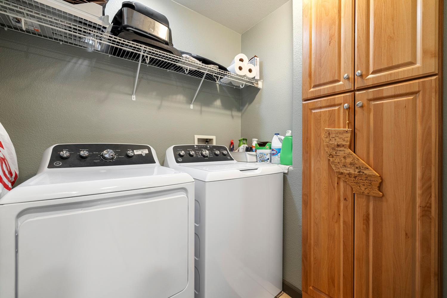 1360 Shady Ln #333, Turlock, CA 95382