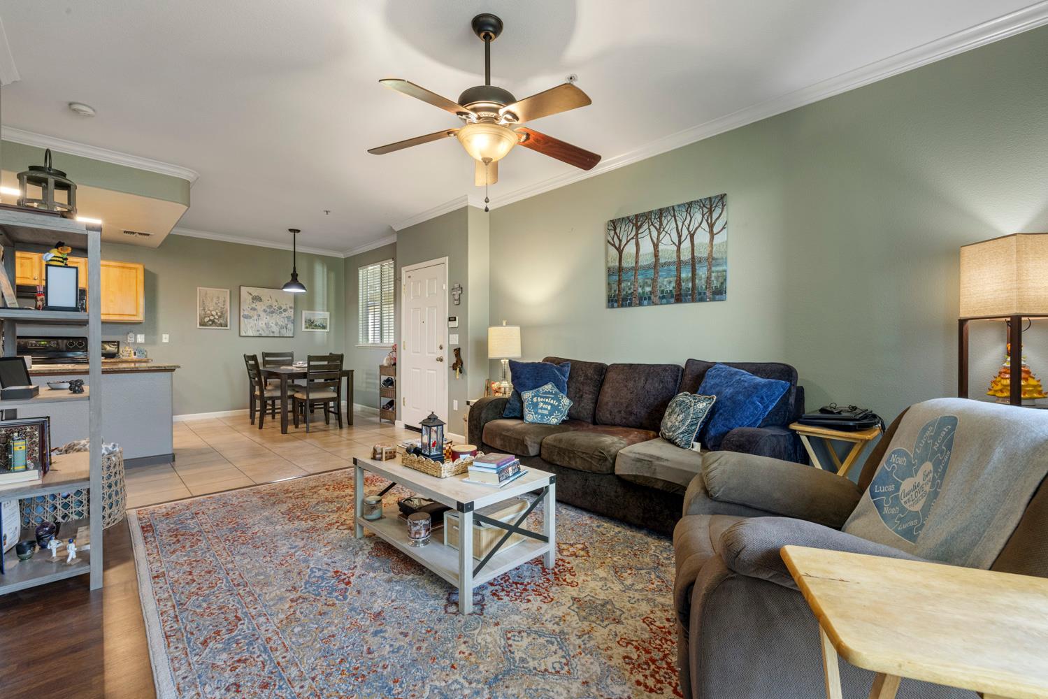 1360 Shady Ln #333, Turlock, CA 95382