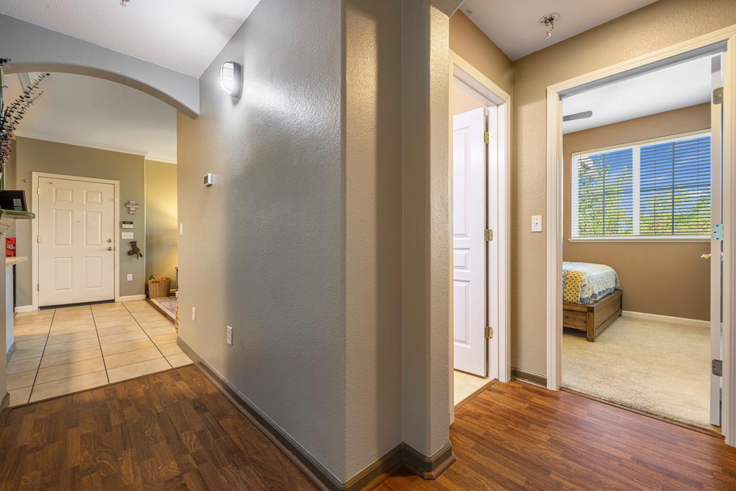 1360 Shady Ln #333, Turlock, CA 95382