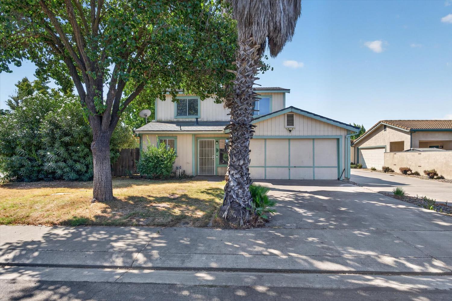 824 St Helena Pl, Modesto, CA 95356