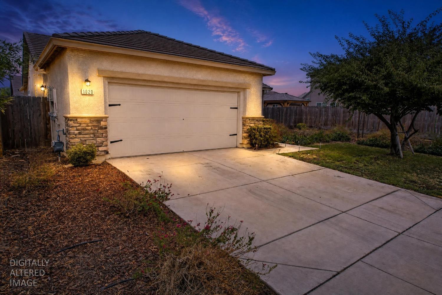 1020 Narada Way, Livingston, CA 95334