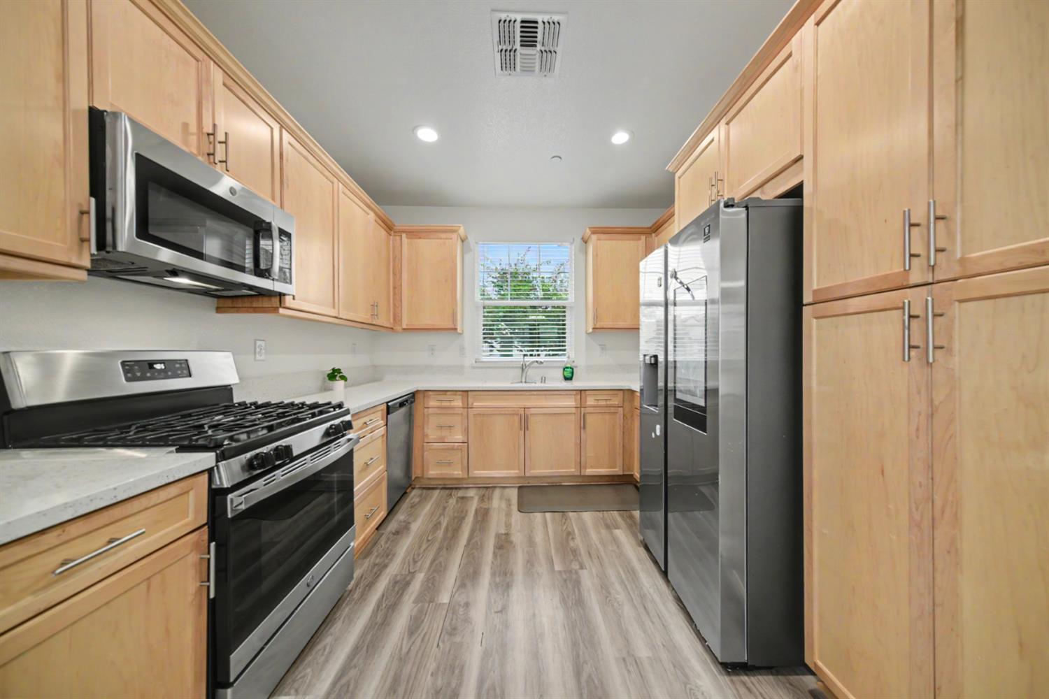 1020 Narada Way, Livingston, CA 95334