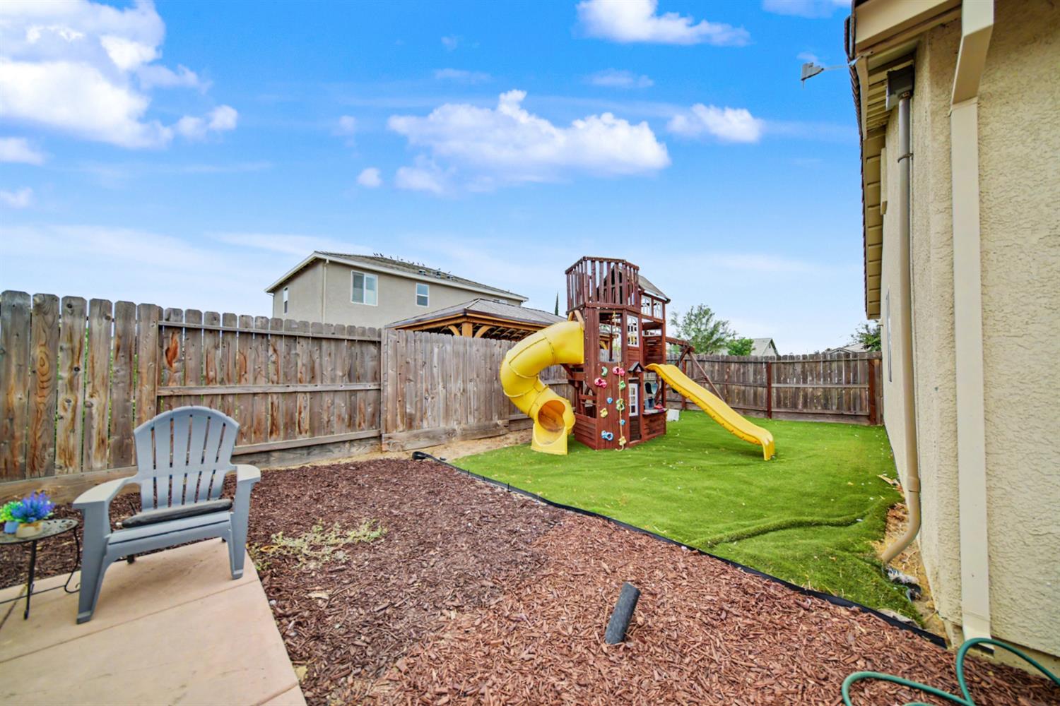 1020 Narada Way, Livingston, CA 95334