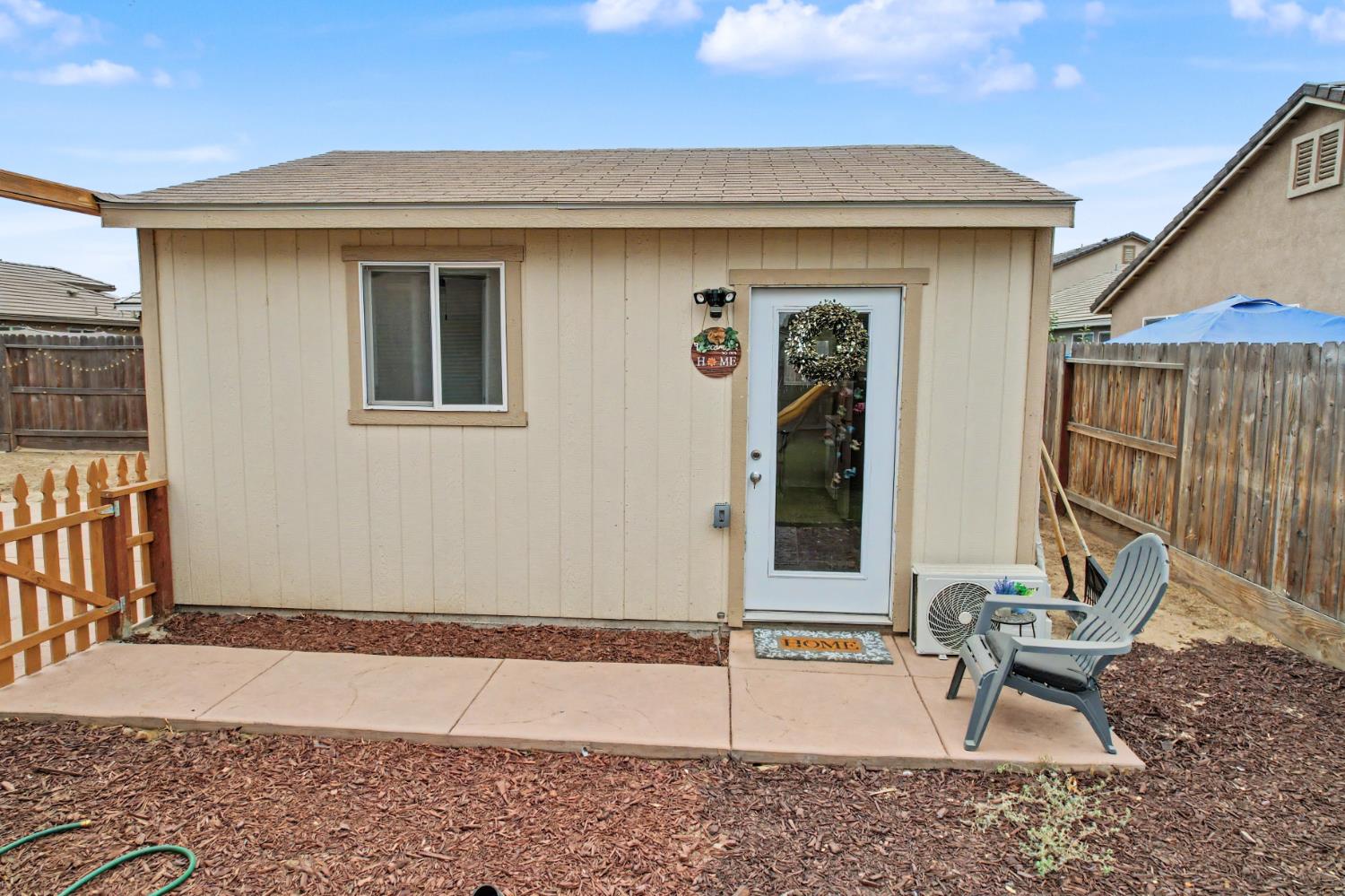 1020 Narada Way, Livingston, CA 95334