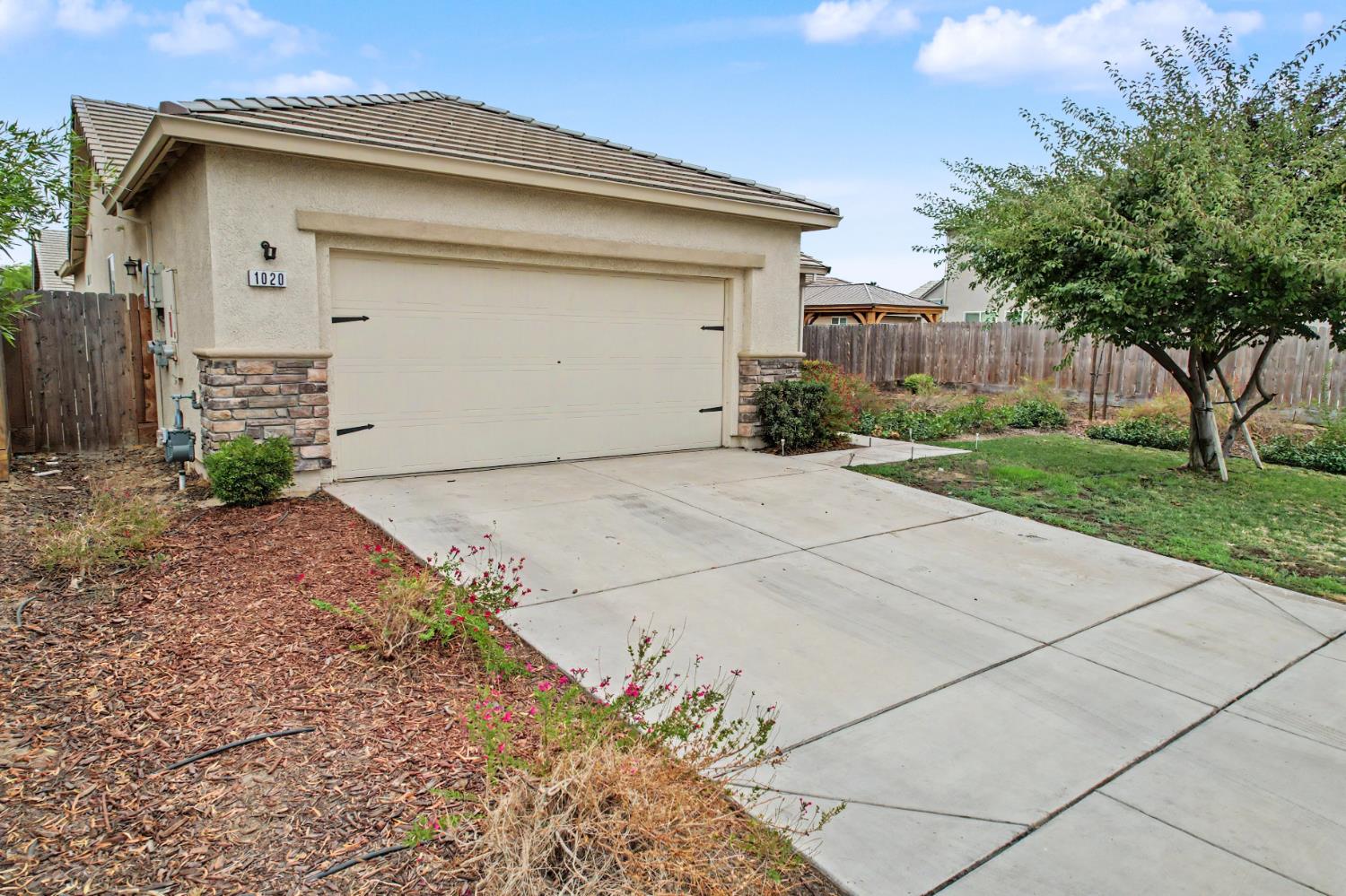 1020 Narada Way, Livingston, CA 95334