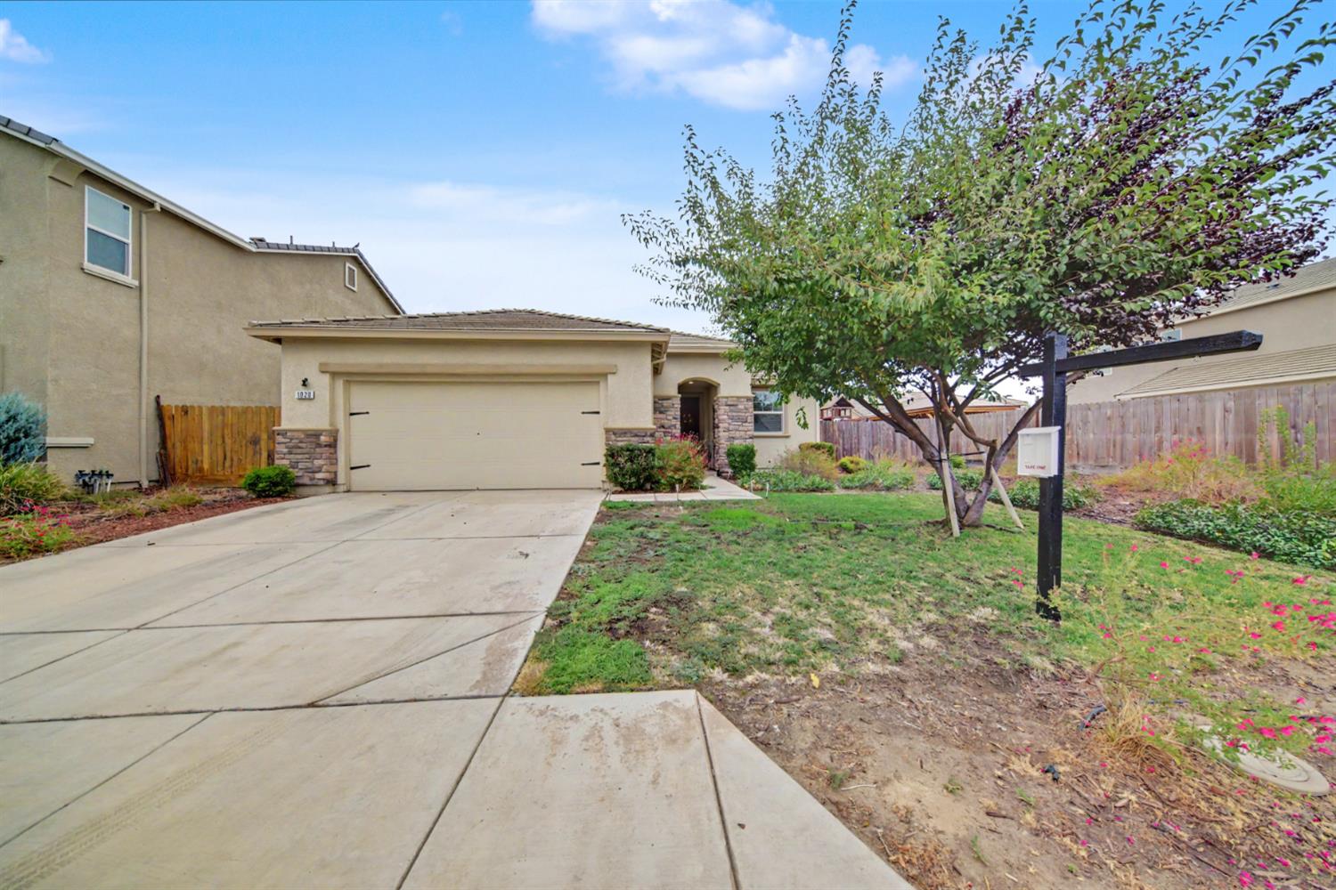 1020 Narada Way, Livingston, CA 95334