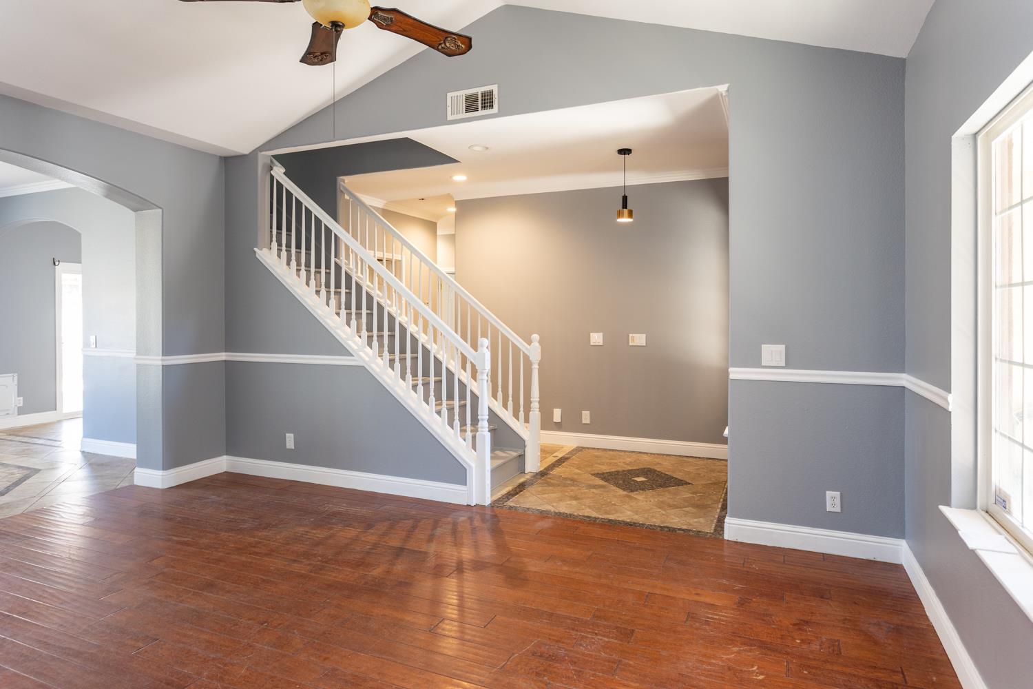 2825 Donner Trl, Riverbank, CA 95367