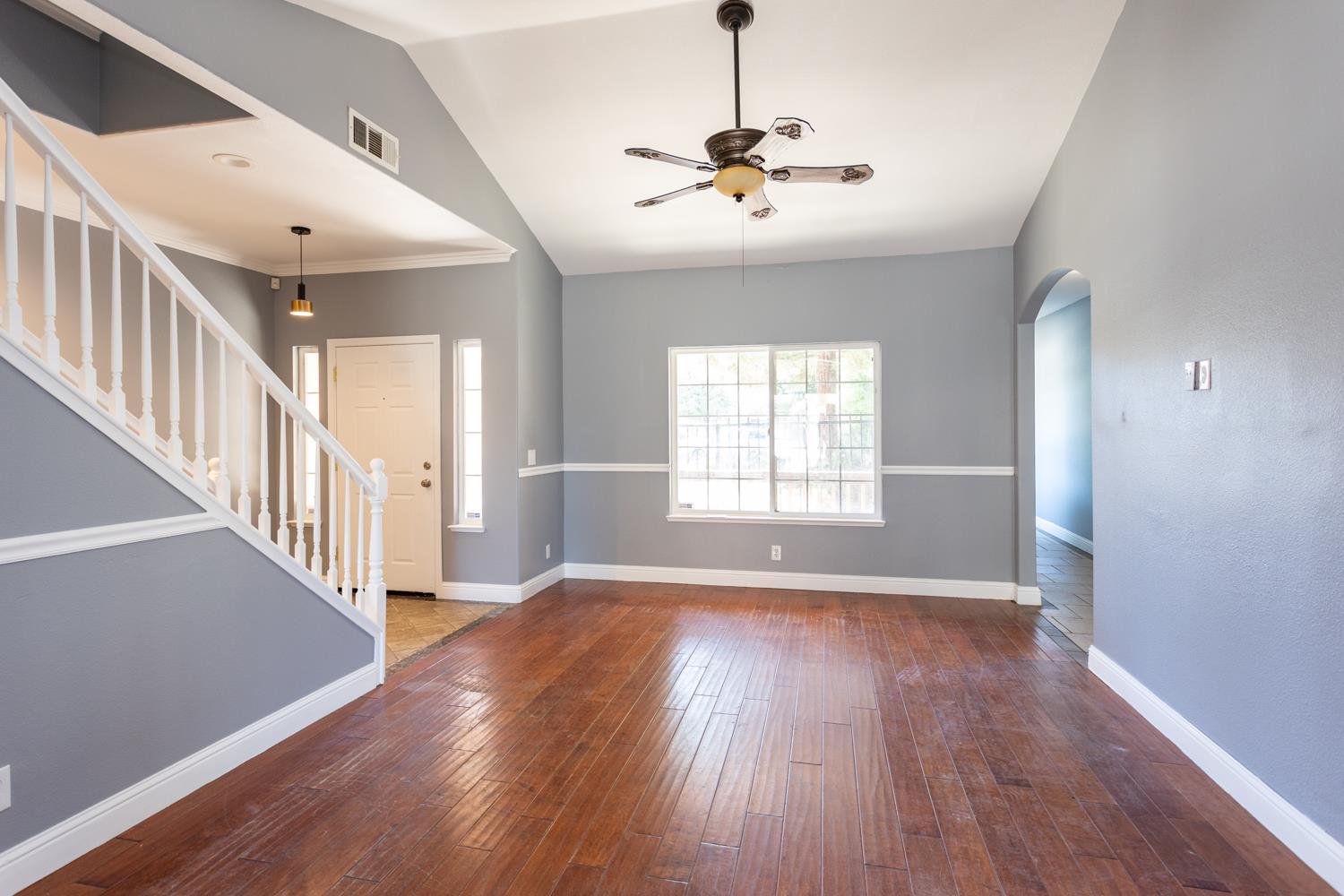 2825 Donner Trl, Riverbank, CA 95367