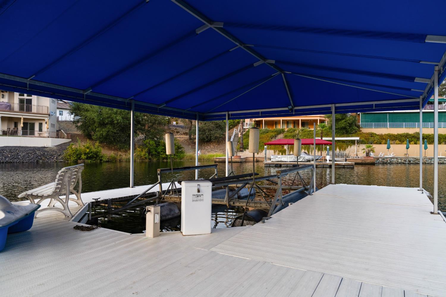 1136 Shoreline Ct, Copperopolis, CA 95228