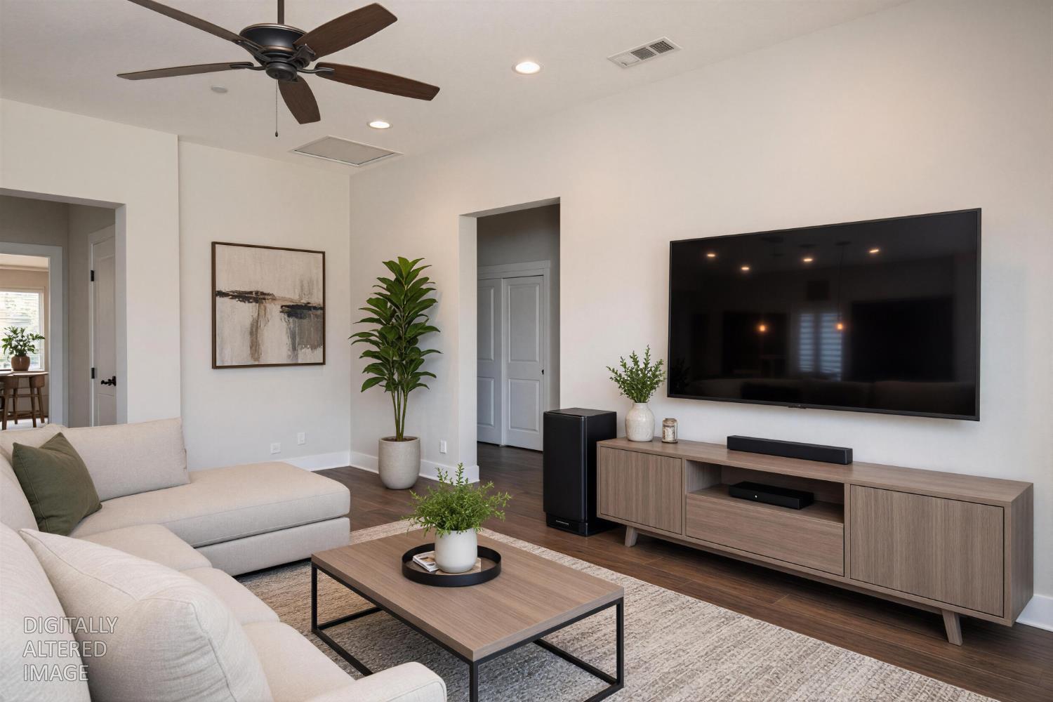 2360 Mustang Dr, Oakdale, CA 95361