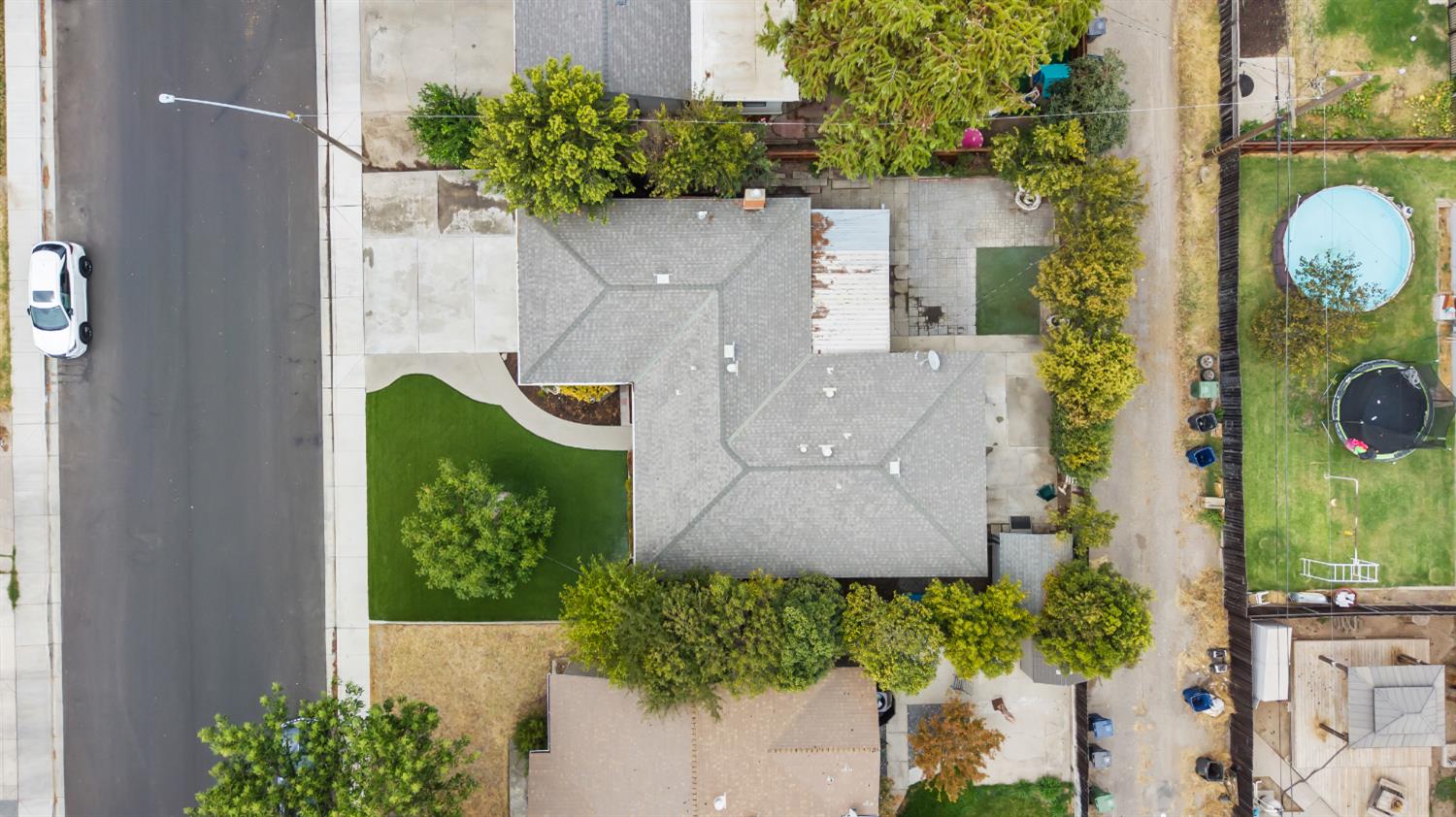 2105 Zinfandel Ln, Turlock, CA 95380