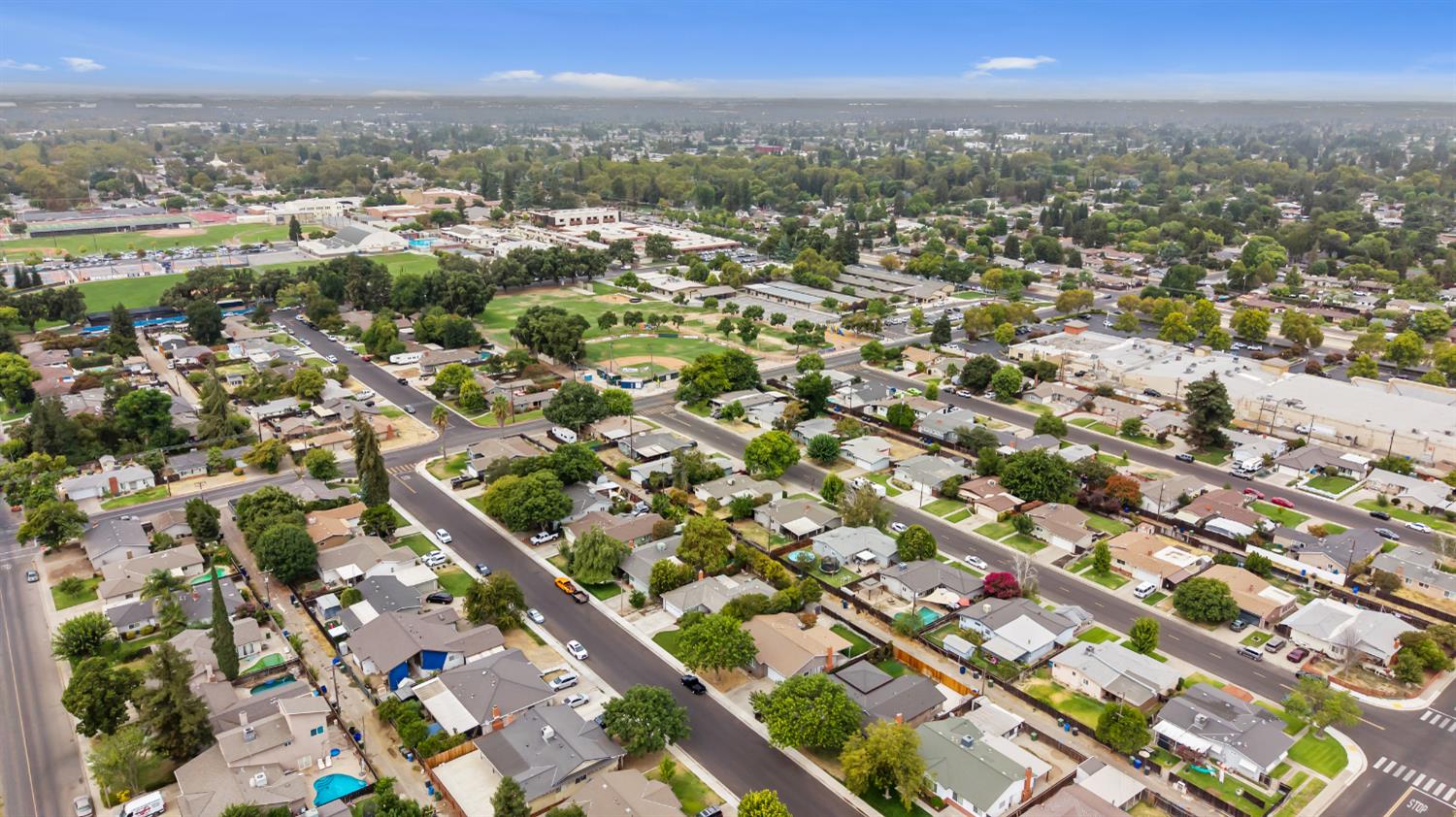 2105 Zinfandel Ln, Turlock, CA 95380