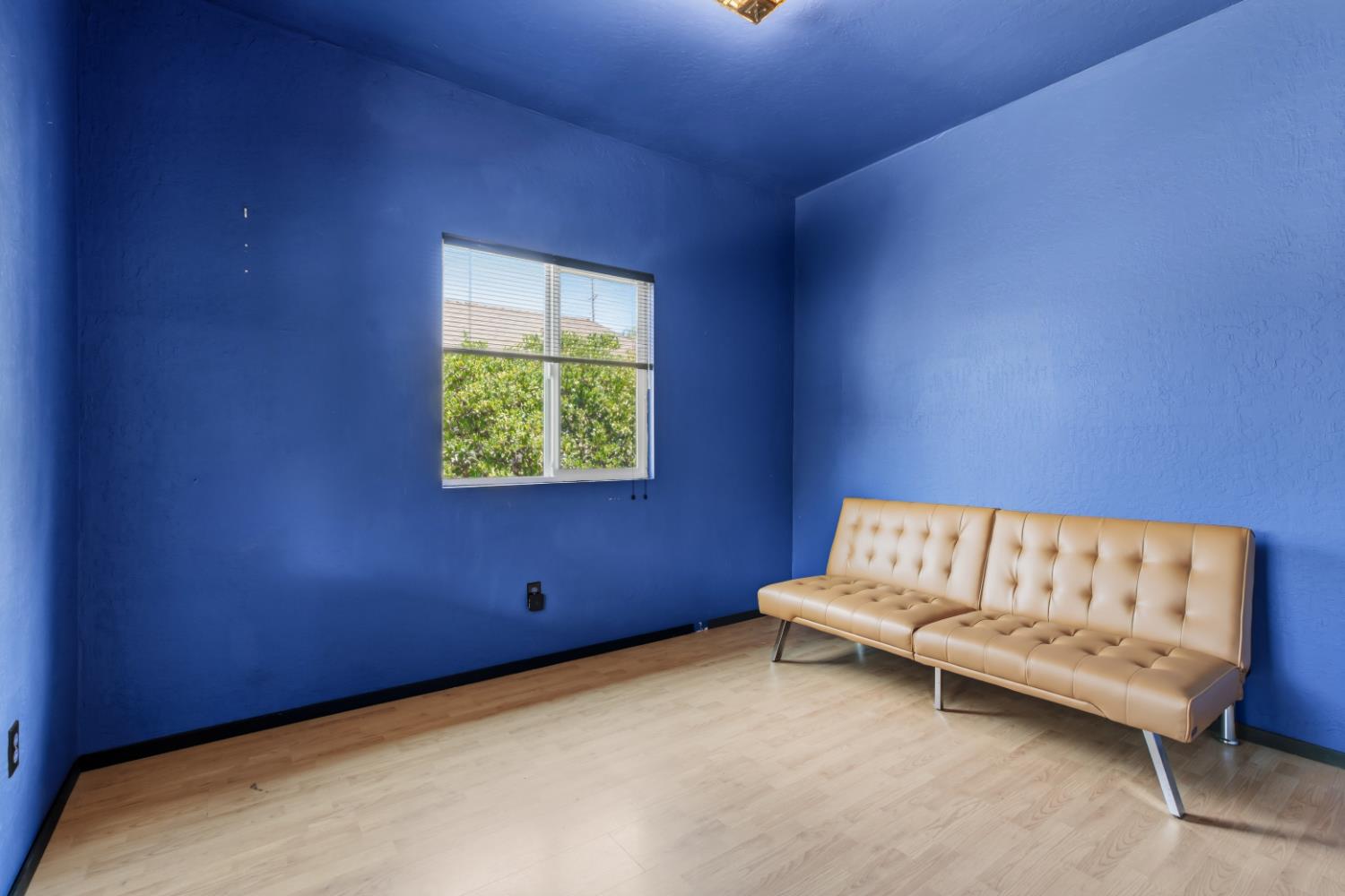 537 Melrose St, Modesto, CA 95354