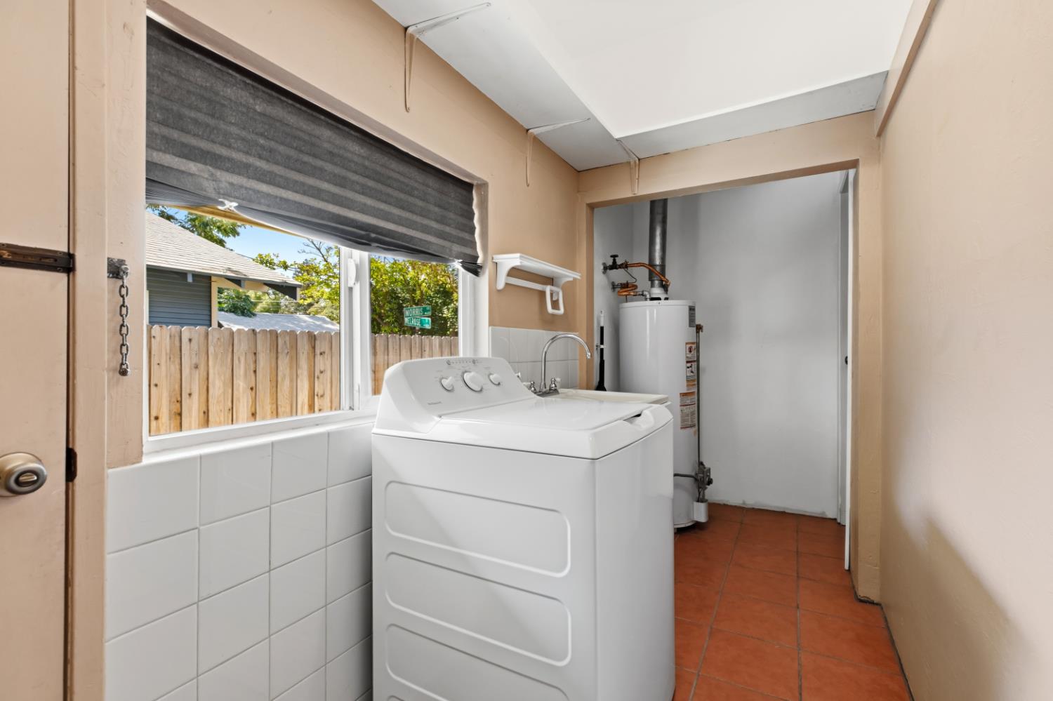 537 Melrose St, Modesto, CA 95354