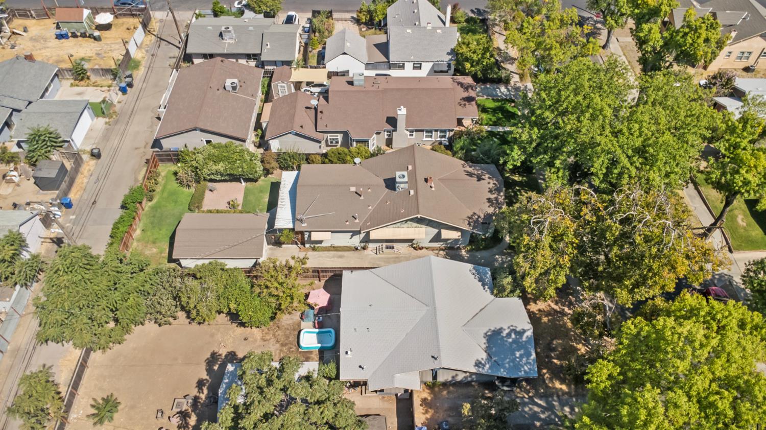 537 Melrose St, Modesto, CA 95354