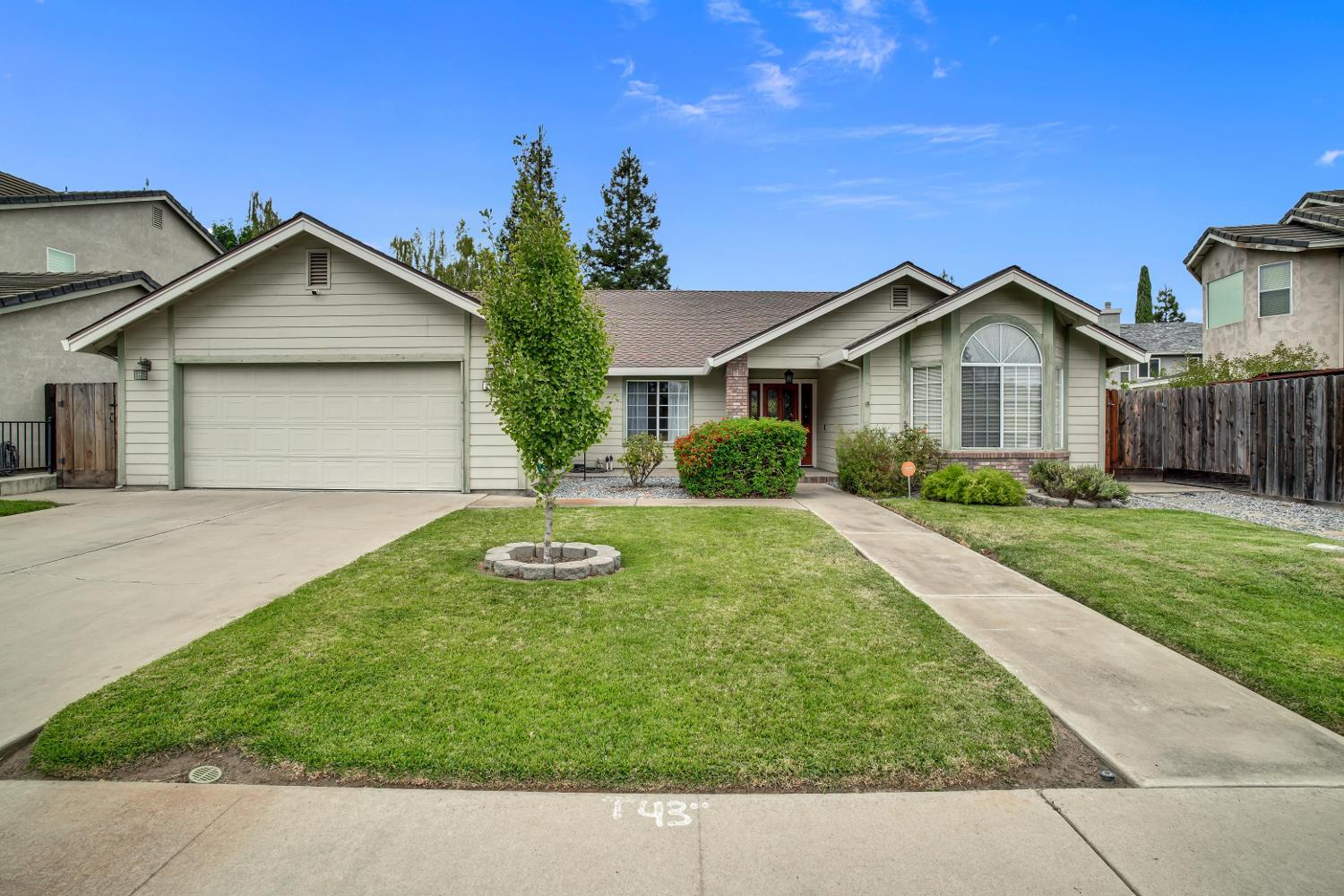 2071 N Daubenberger Rd, Turlock, CA 95382