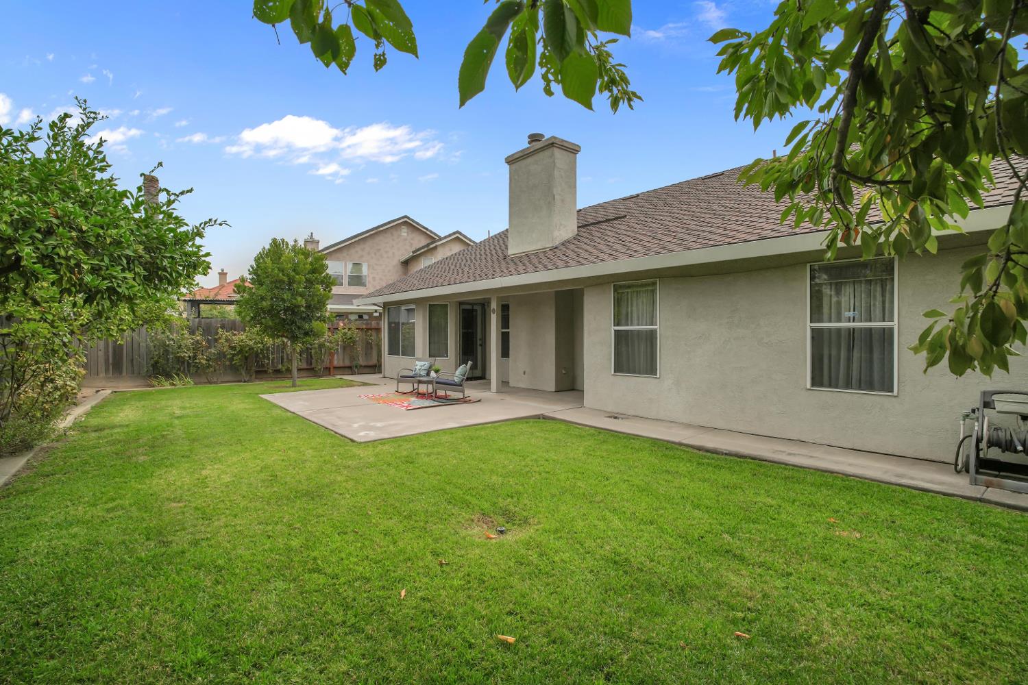 2071 N Daubenberger Rd, Turlock, CA 95382