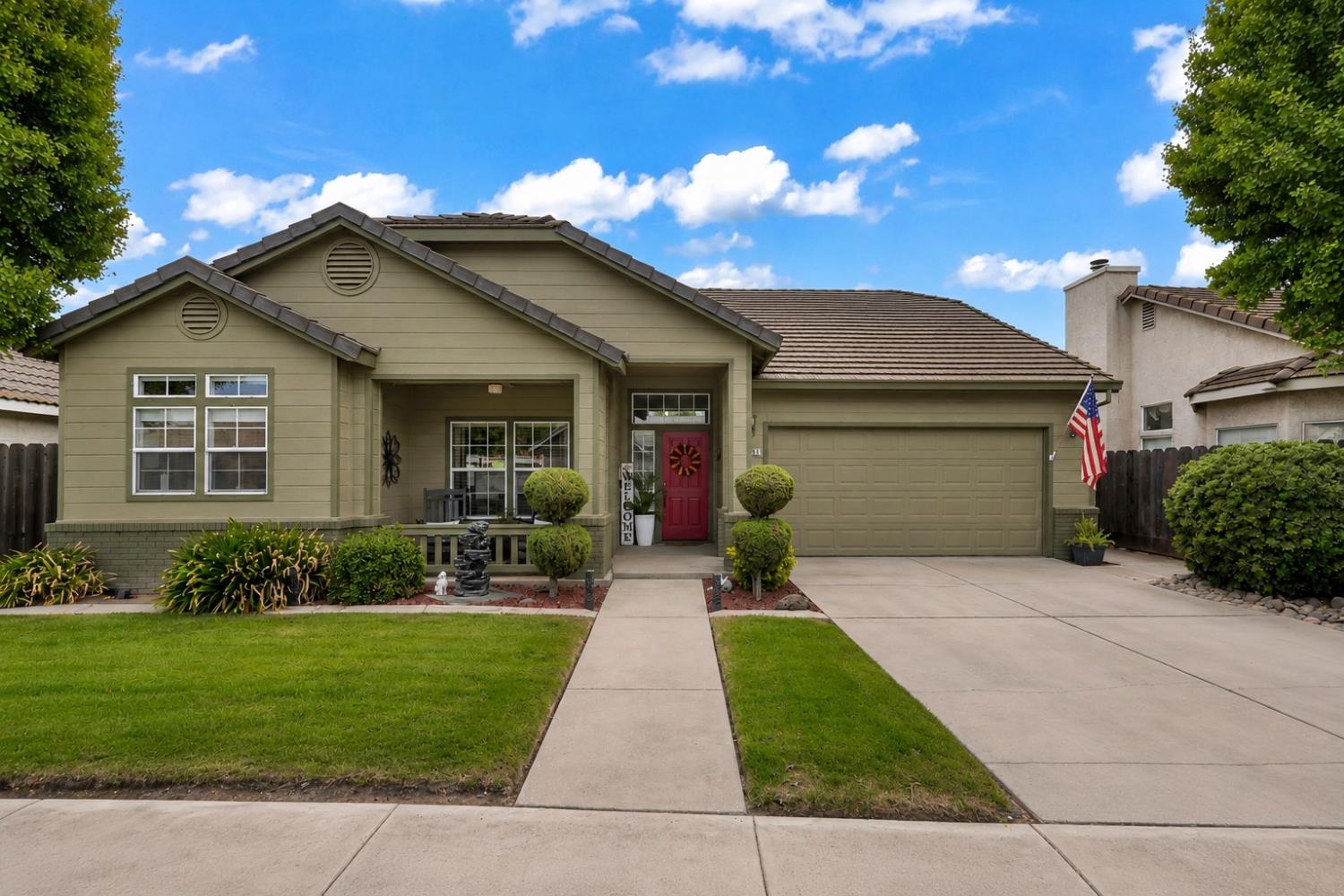 2650 Nicklaus Dr, Turlock, CA 95382