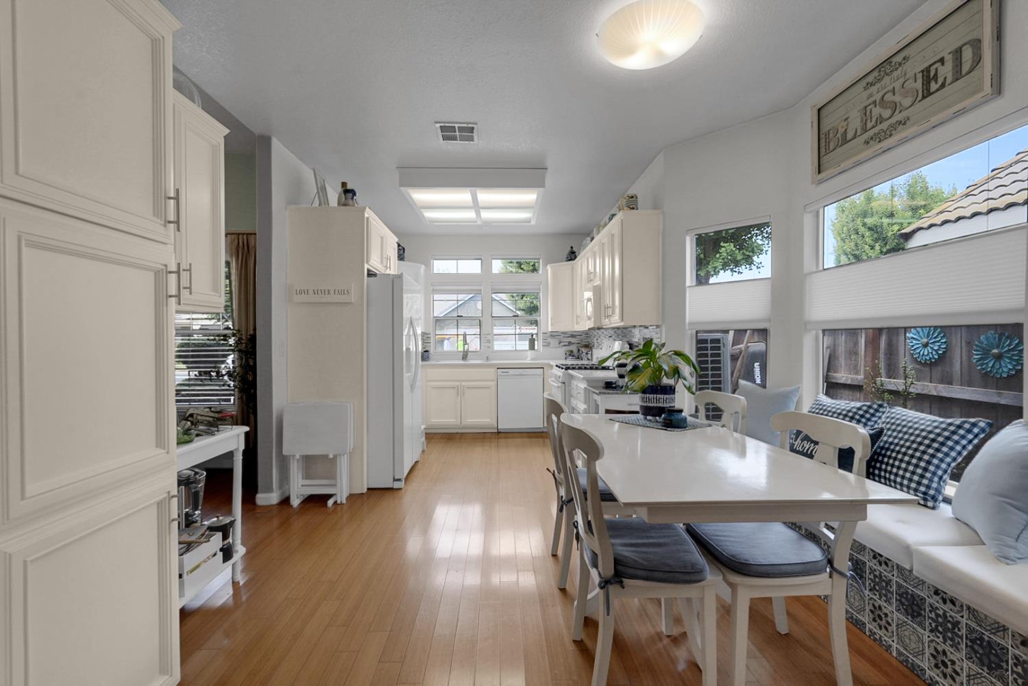 2650 Nicklaus Dr, Turlock, CA 95382