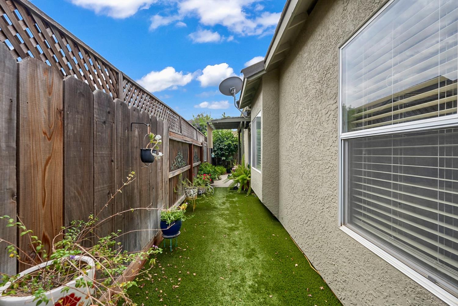 2650 Nicklaus Dr, Turlock, CA 95382
