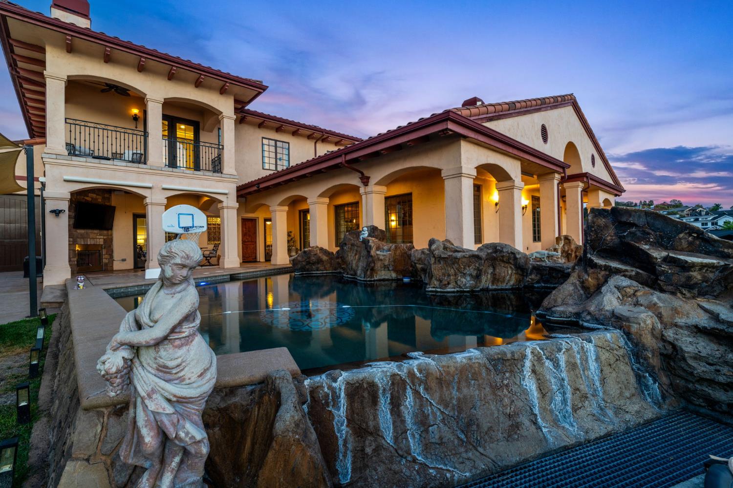113 Waterfront Ct, Copperopolis, CA 95228
