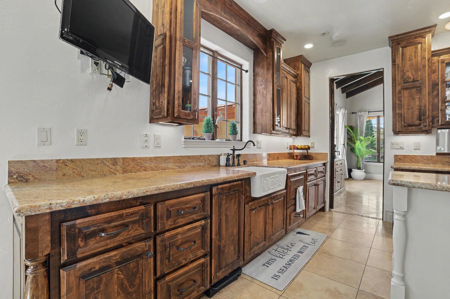 113 Waterfront Ct, Copperopolis, CA 95228