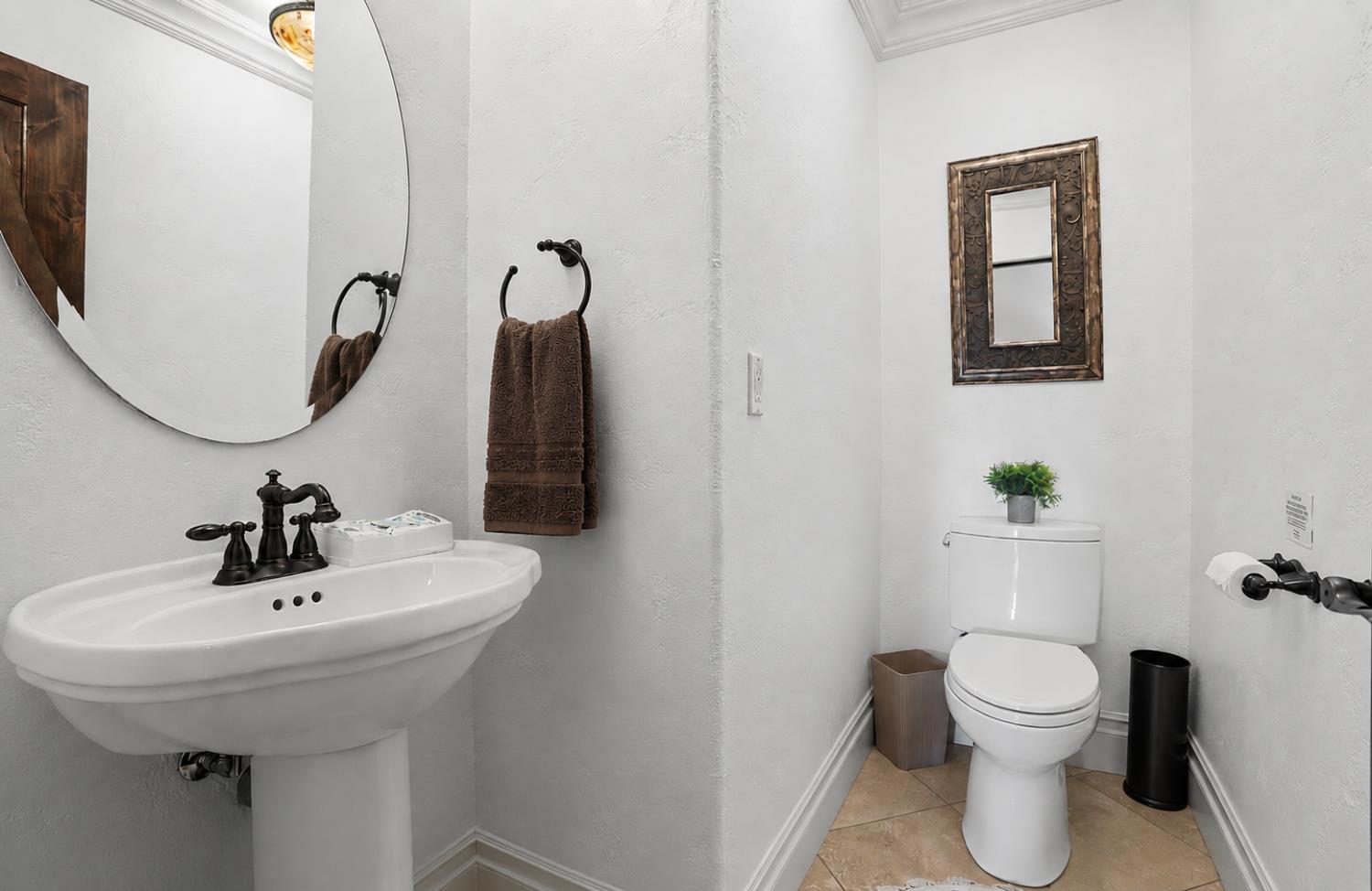 113 Waterfront Ct, Copperopolis, CA 95228