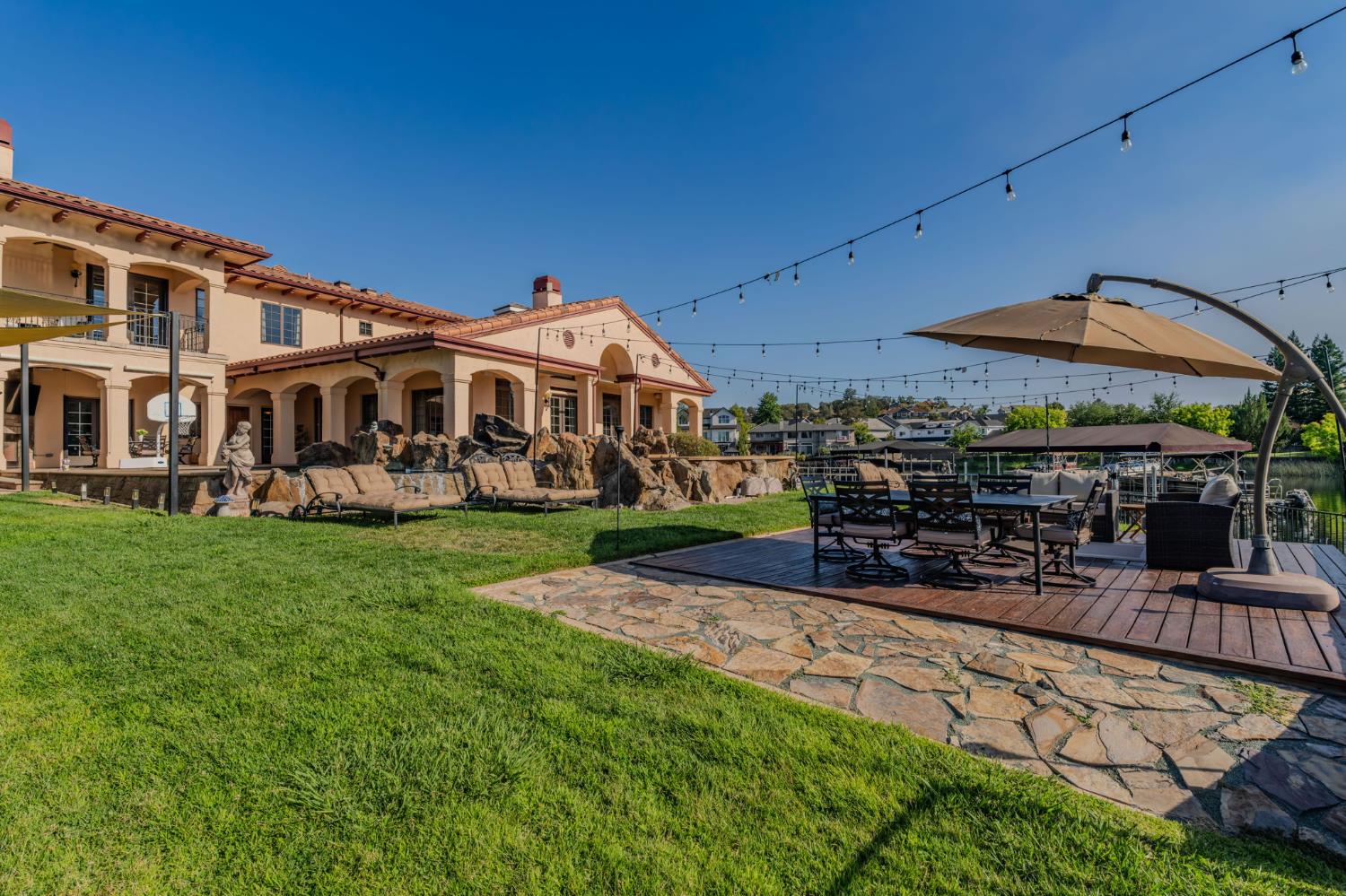 113 Waterfront Ct, Copperopolis, CA 95228