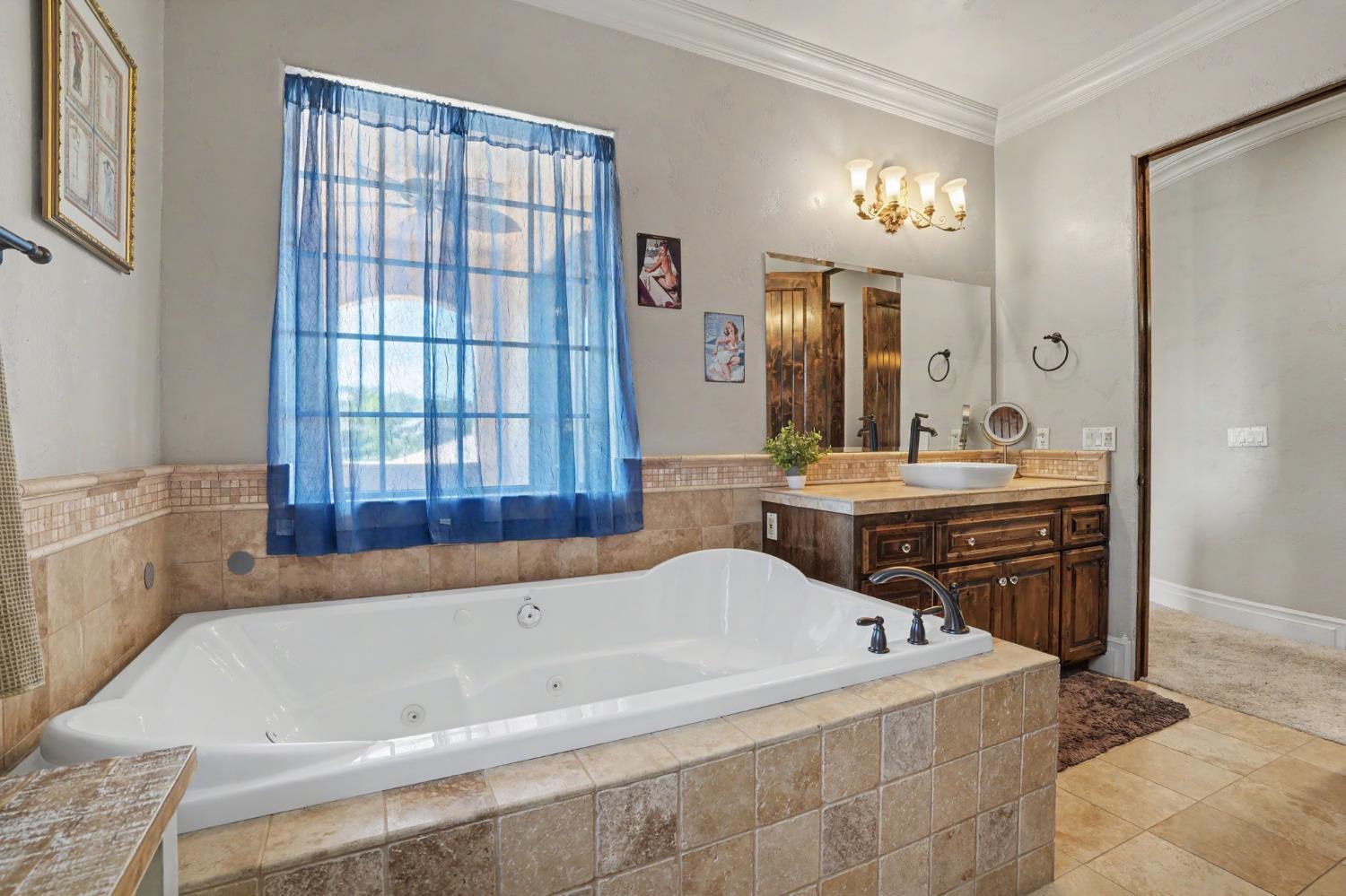 113 Waterfront Ct, Copperopolis, CA 95228