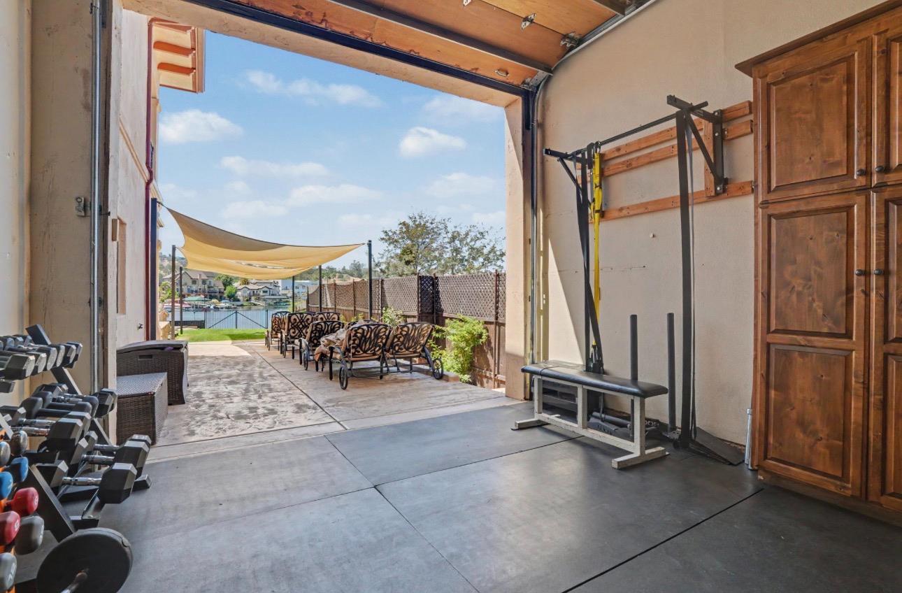 113 Waterfront Ct, Copperopolis, CA 95228