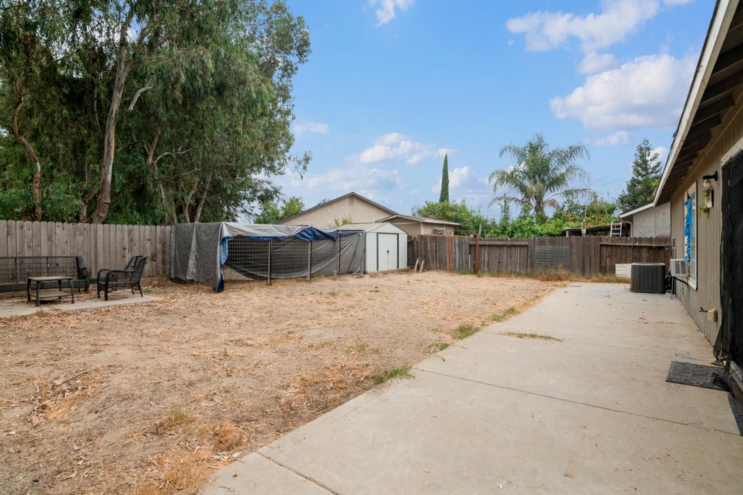6611 Cobble Dr, Winton, CA 95388